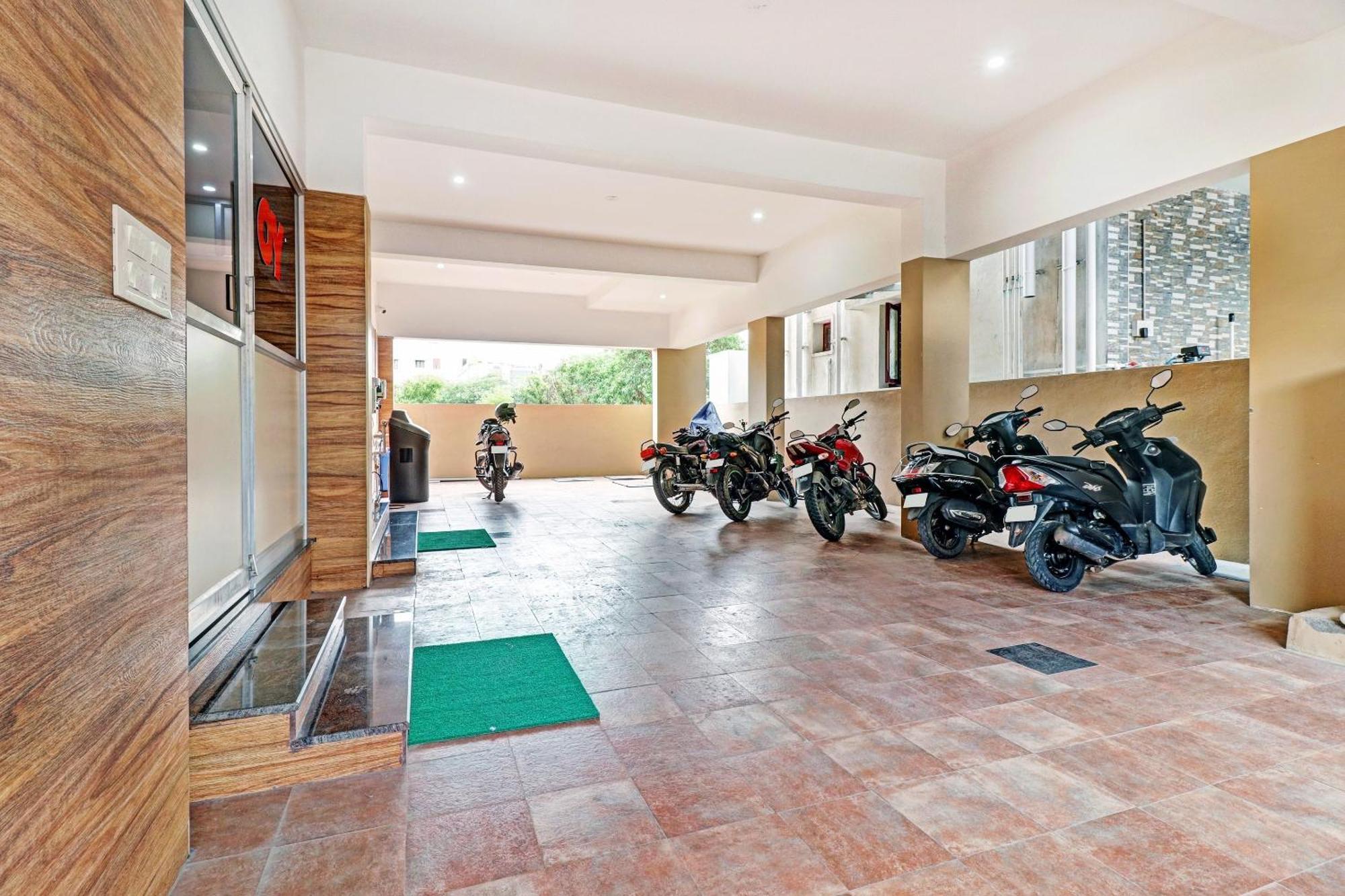Hotel Spot On Kayal Residency Coimbatore Esterno foto
